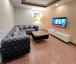Luxurious Apartment